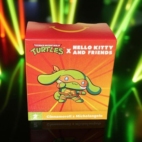 TMNT X McDonald Happy Meal Toy Hello Kitty #2 Cinnamon Roll Hello Kitty X  Miche - Picture 1 of 3